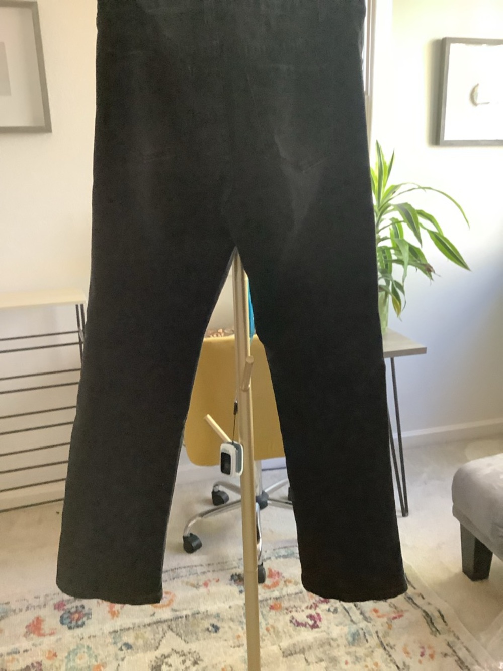 Black Rhinestone-Trim Jeans - Picture 3 of 3